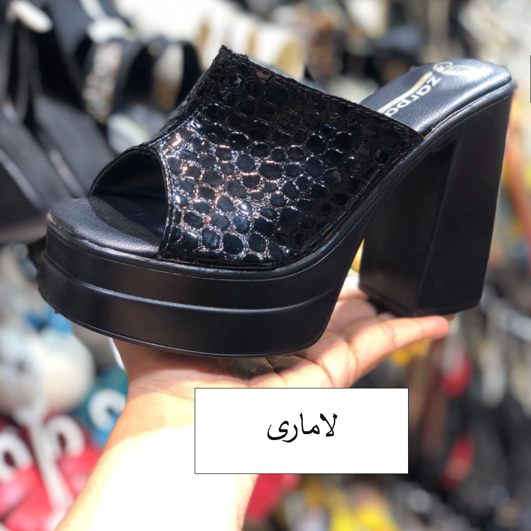 صندل پاشنه بلند رنگ مشکی لاماری
