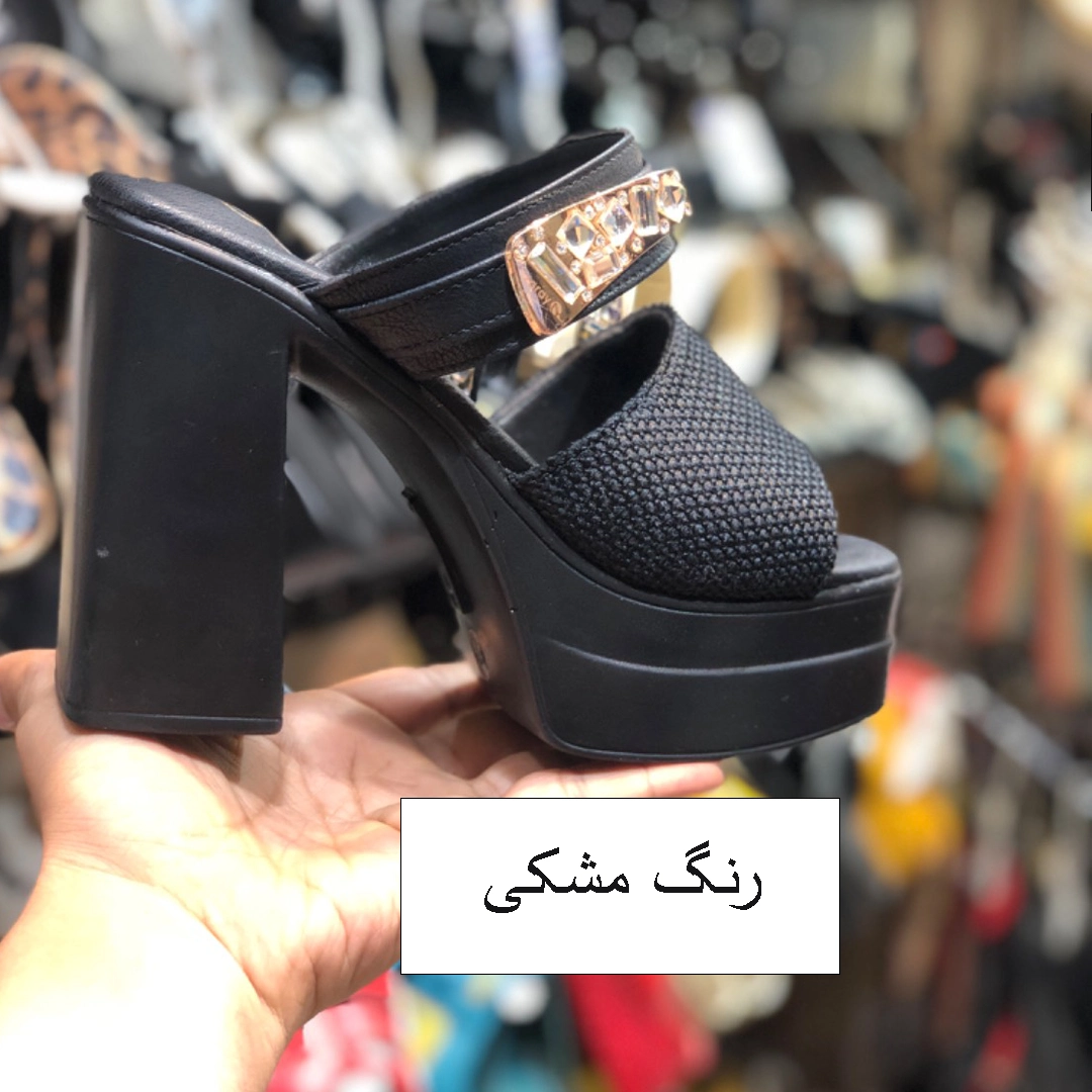 صندل پاشنه بلند رنگ مشکی